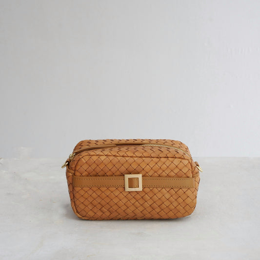 Camera bag in cognac brown